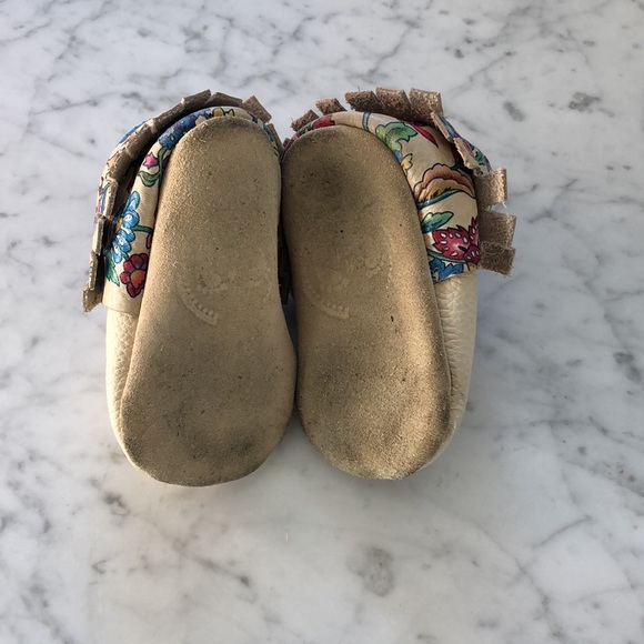 Handmade baby moccasins size 3 - Picture 5 of 9